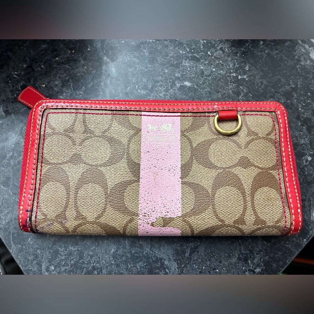 COACH Heritage Khaki Pink Stripe Accordion Zip Wallet In Signature Canvas